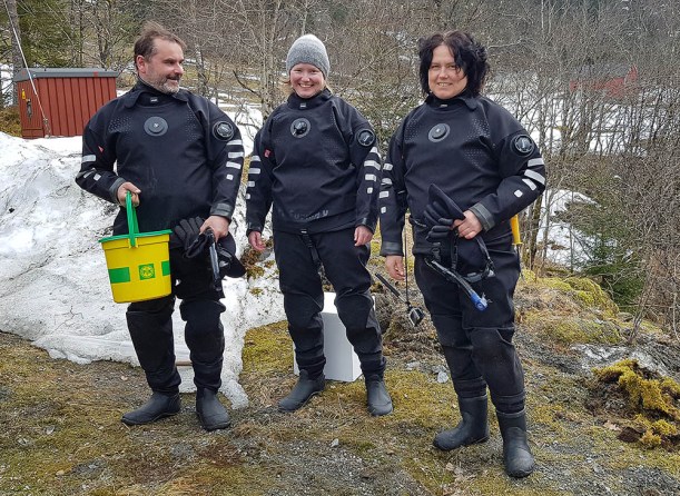 Gjengen klar for planting.